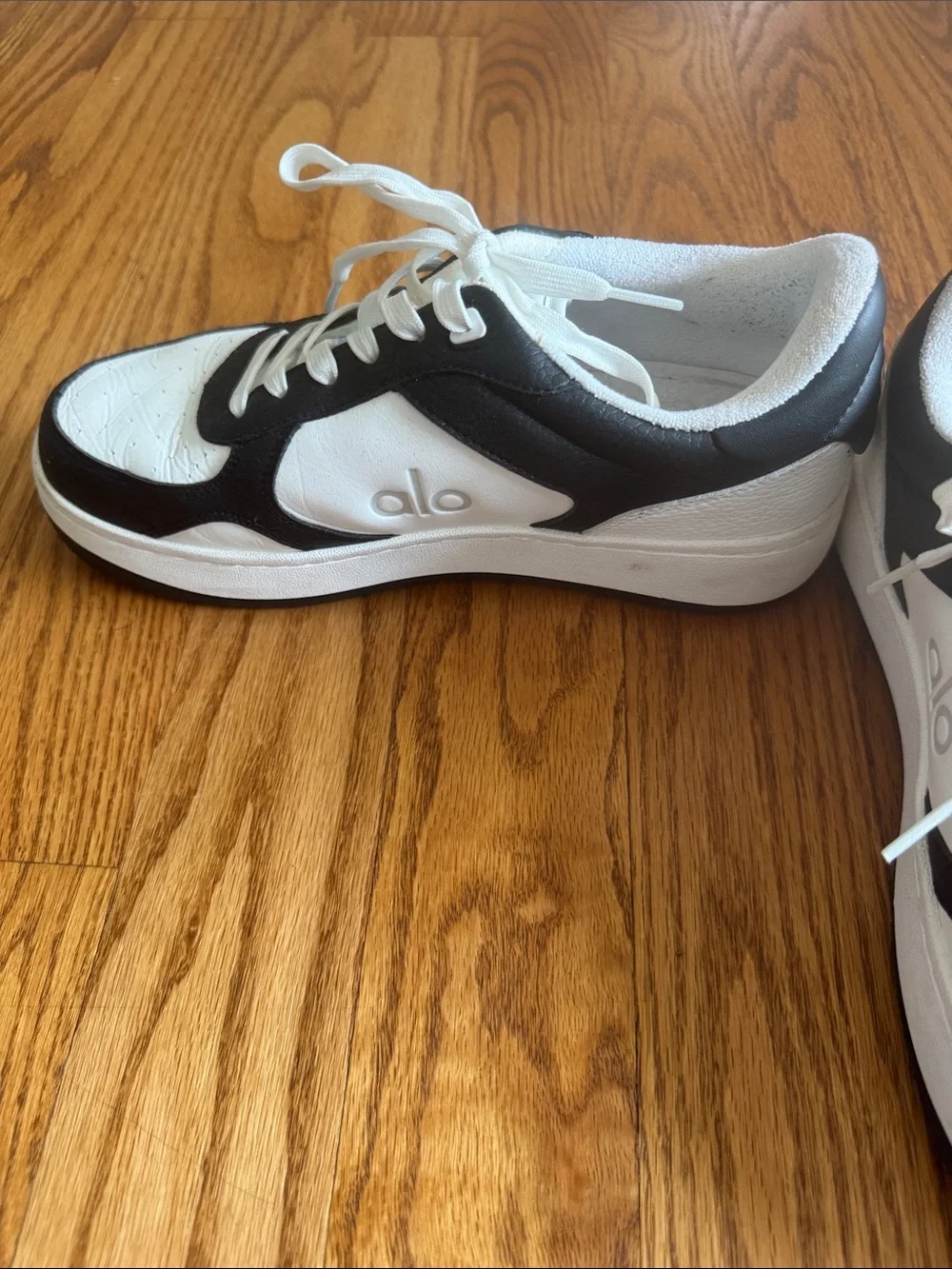 Classic Black & White Women’s Low-Top Sneakers